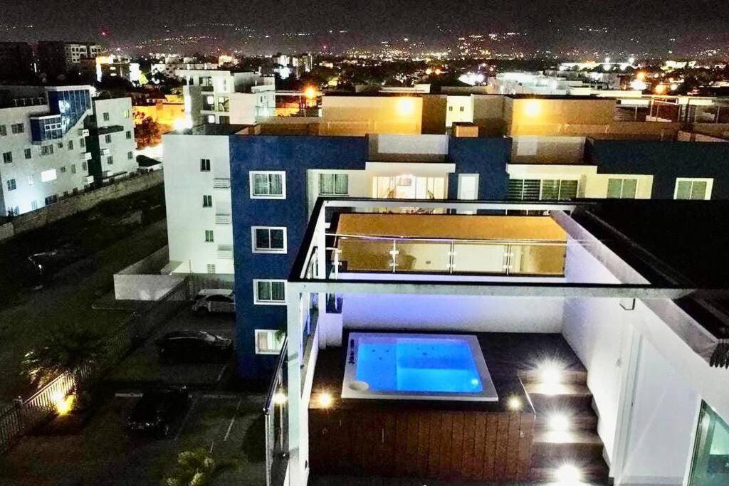 Spectacular Penthouse With Private Jacuzzi Terrace Διαμέρισμα Santiago De Los Caballeros Εξωτερικό φωτογραφία